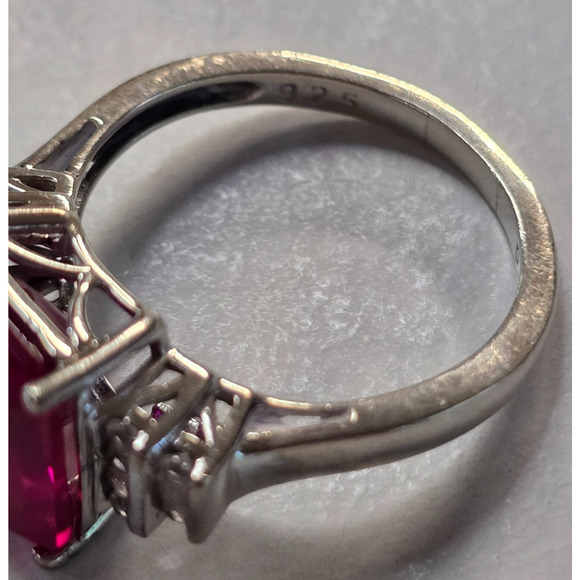Ruby Color Gemstone Ring .925 Sterling Silver Women's 8.5 Cubic Zirconia NWOT - Picture 5 of 16